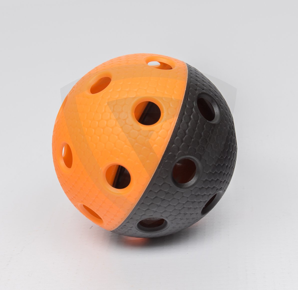trixx ball orange balck